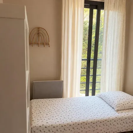 Villa AMOR, 3 Chambres avec Piscine Villa *